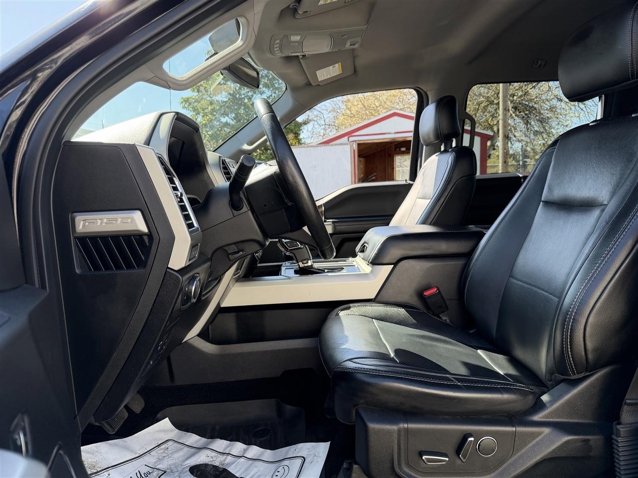 Ford F-150 Lariat SuperCrew 5.5-ft. Bed 4WD 2016