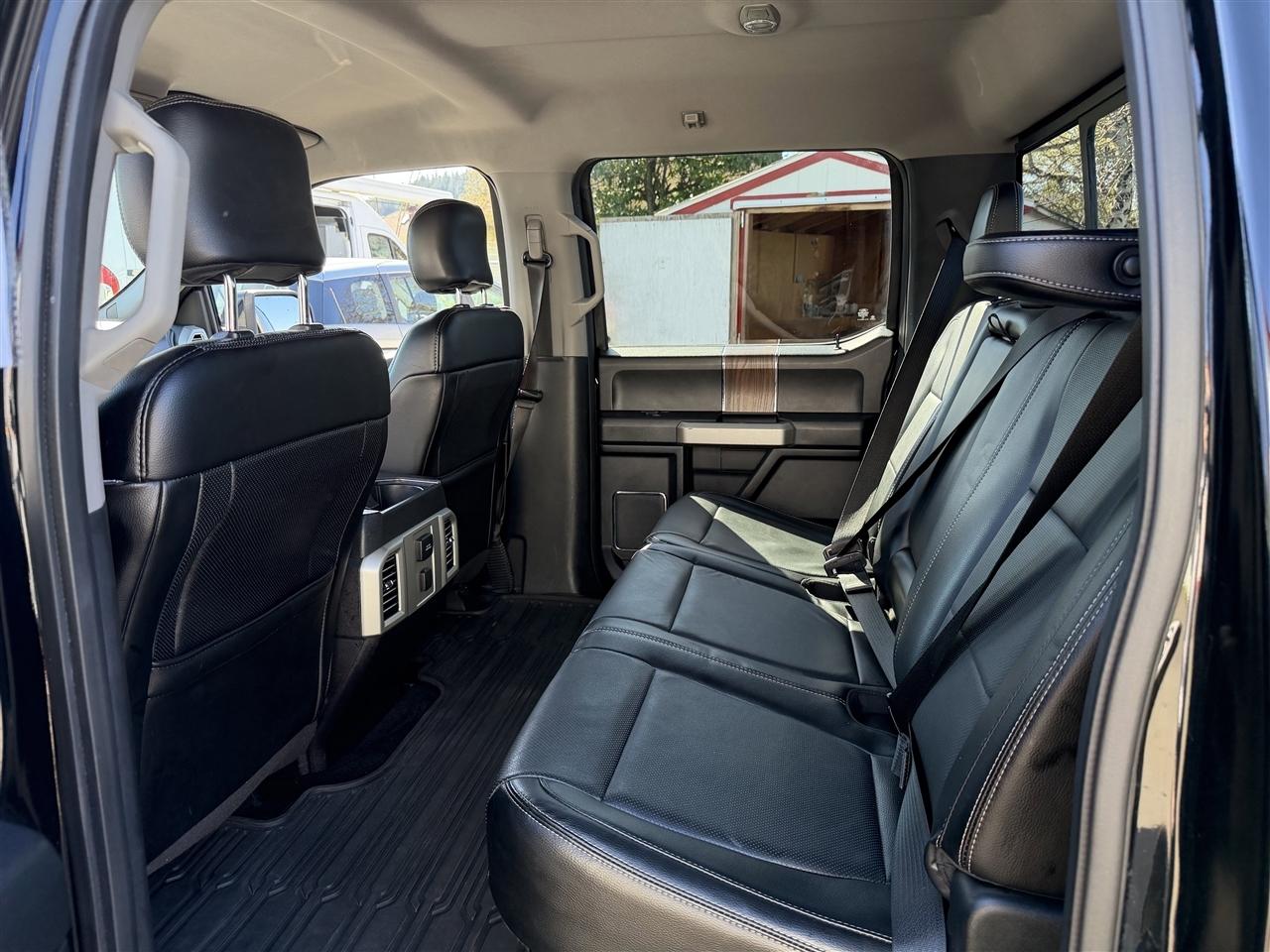 Ford F-150 Lariat SuperCrew 5.5-ft. Bed 4WD 2016