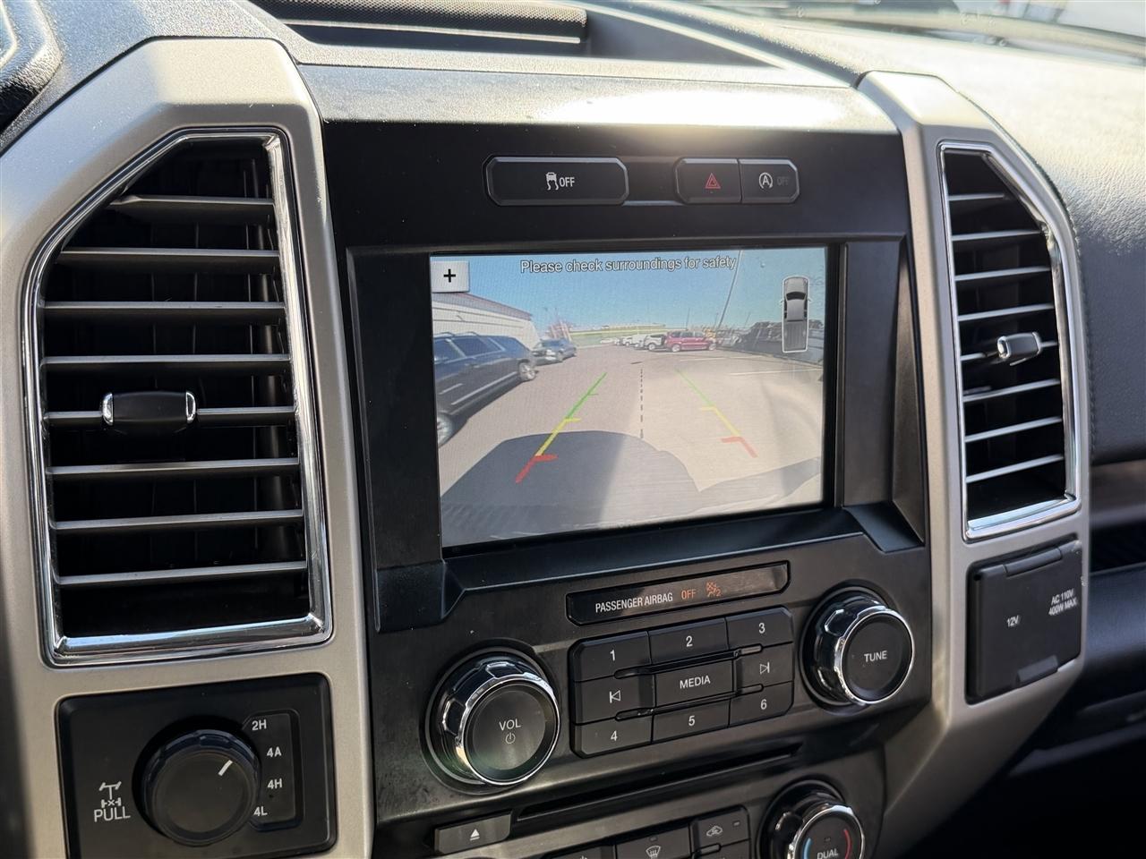 Ford F-150 Lariat SuperCrew 5.5-ft. Bed 4WD 2016