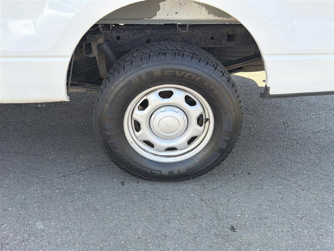 Ford F-150 XL SuperCab 6.5-ft. Bed 4WD 2012