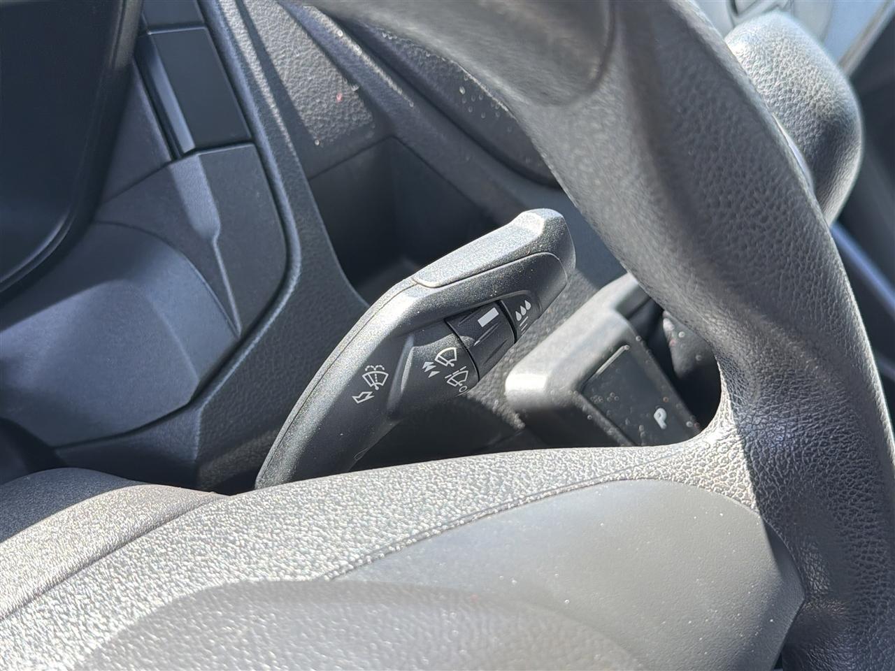 Ford Transit 250 Van Med. Roof w/Sliding Pass. 130-in. WB 2016