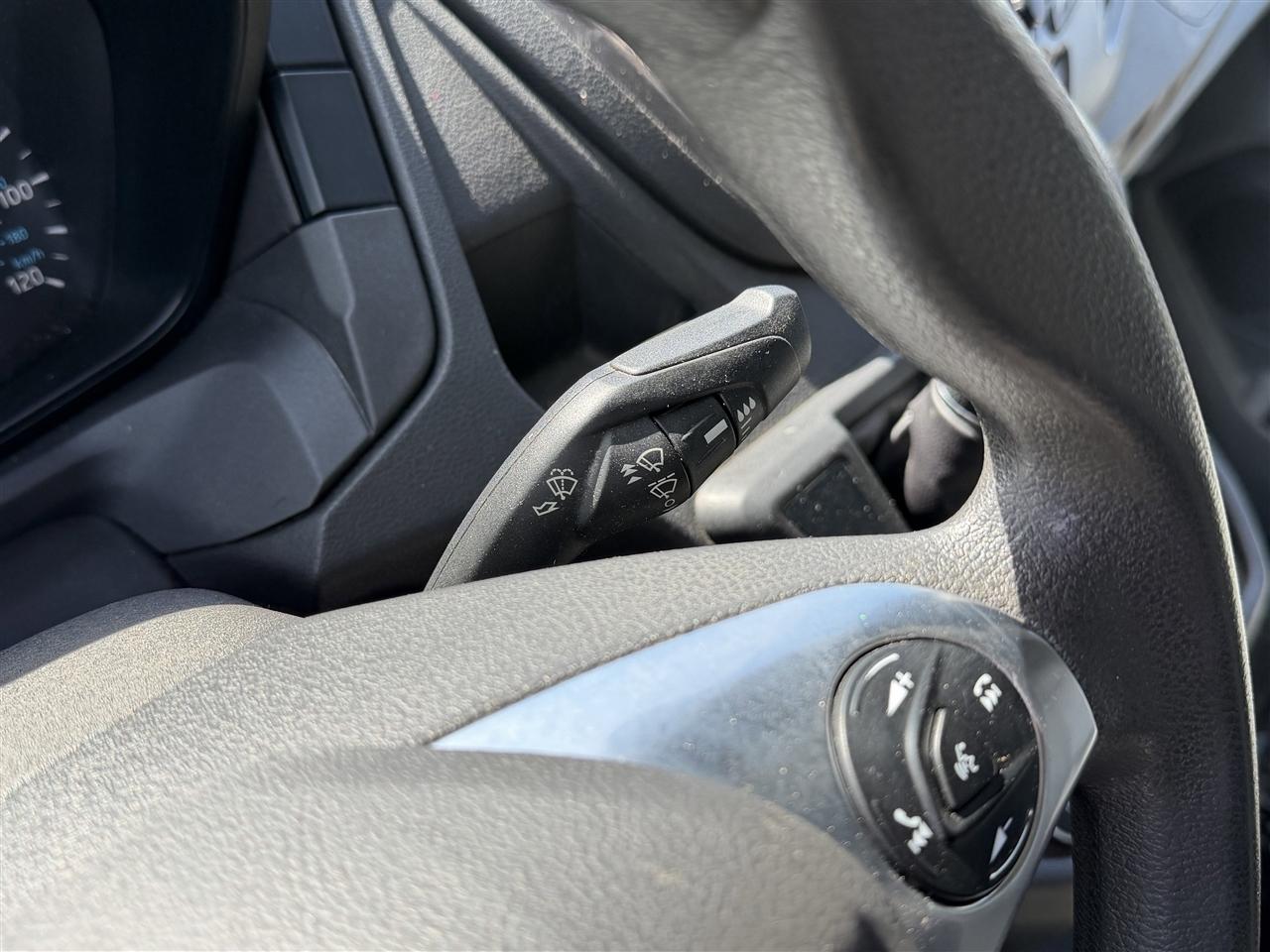 Ford Transit 150 Van Med. Roof w/Sliding Pass. 130-in. WB 2018