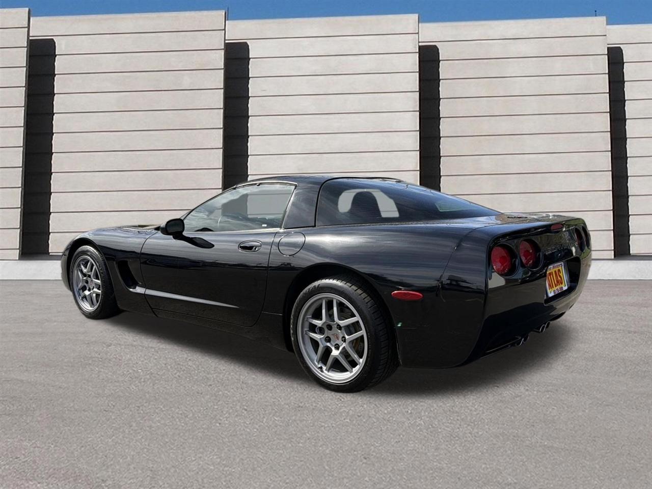 Chevrolet Corvette Coupe 2004