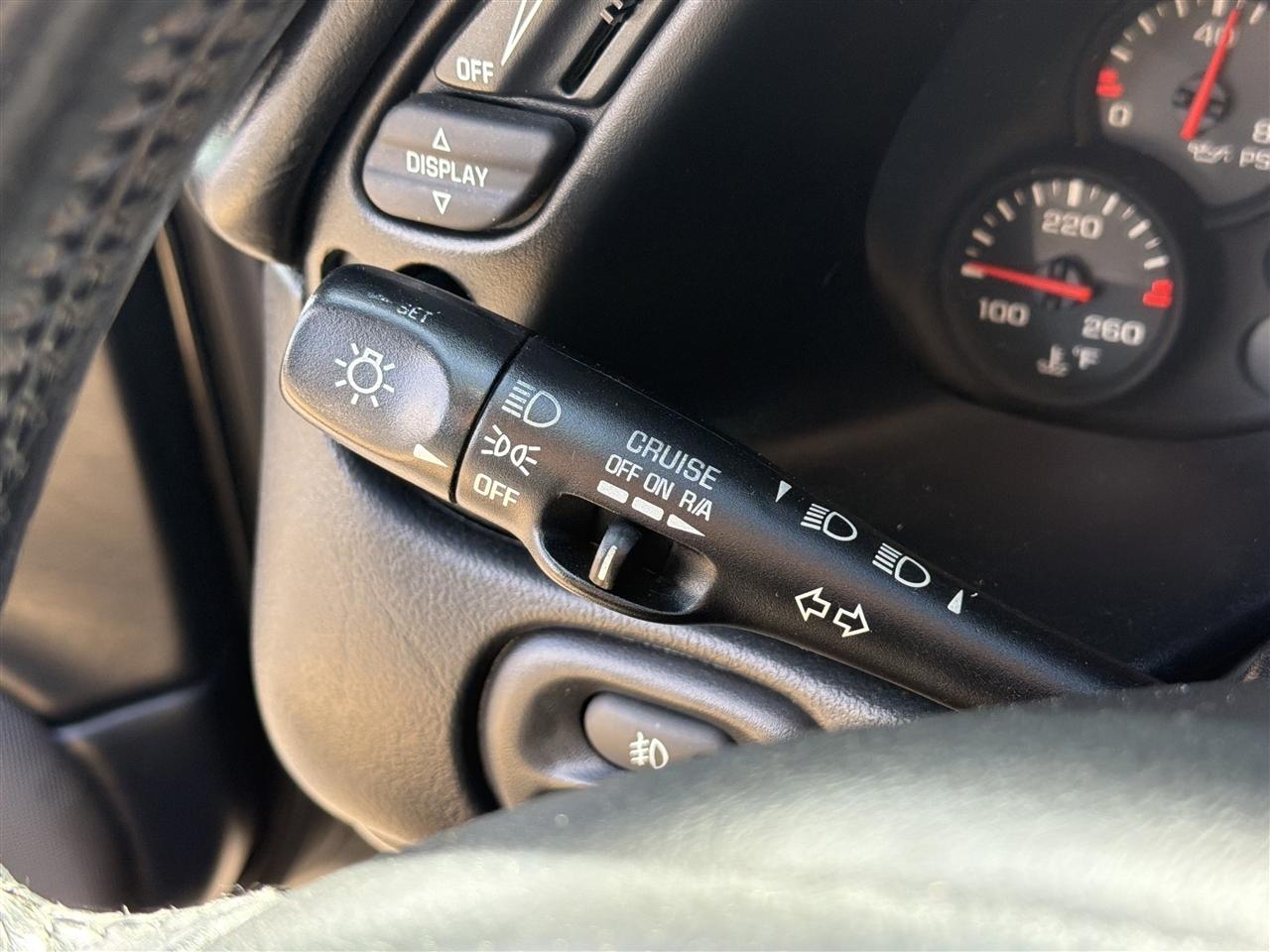 Chevrolet Corvette Coupe 2004