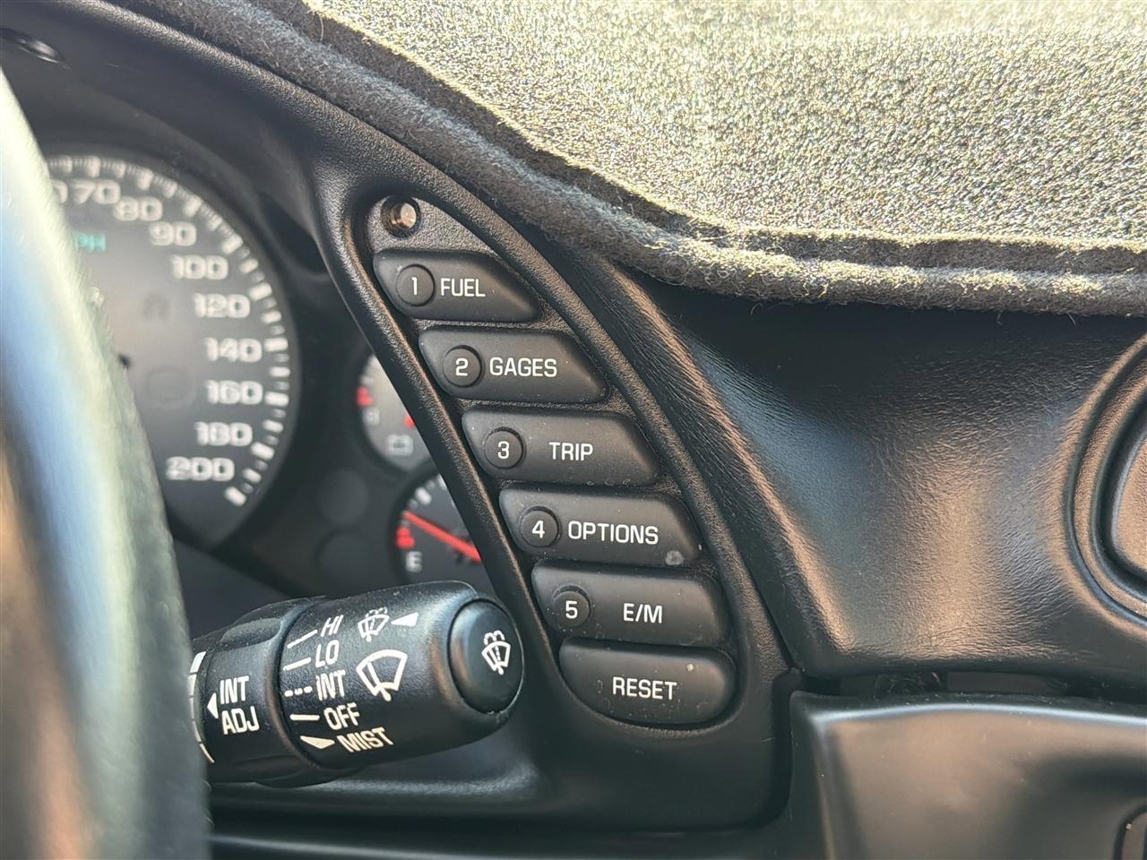 Chevrolet Corvette Coupe 2004