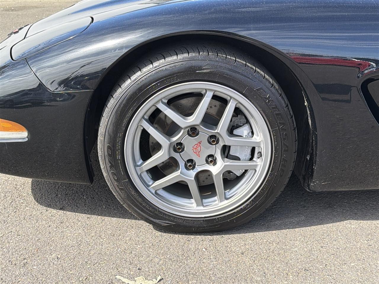 Chevrolet Corvette Coupe 2004