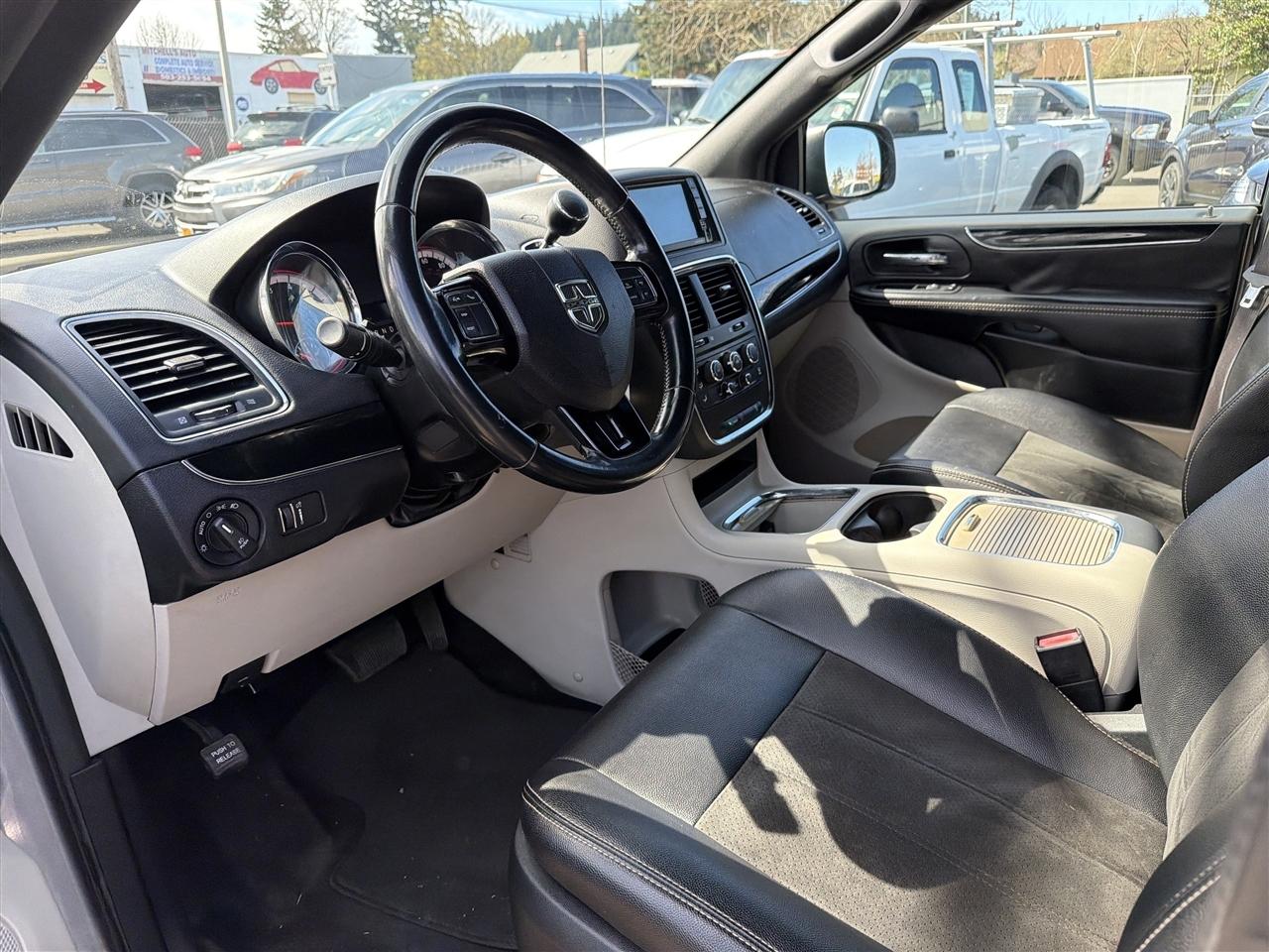 Dodge Grand Caravan SXT 2019