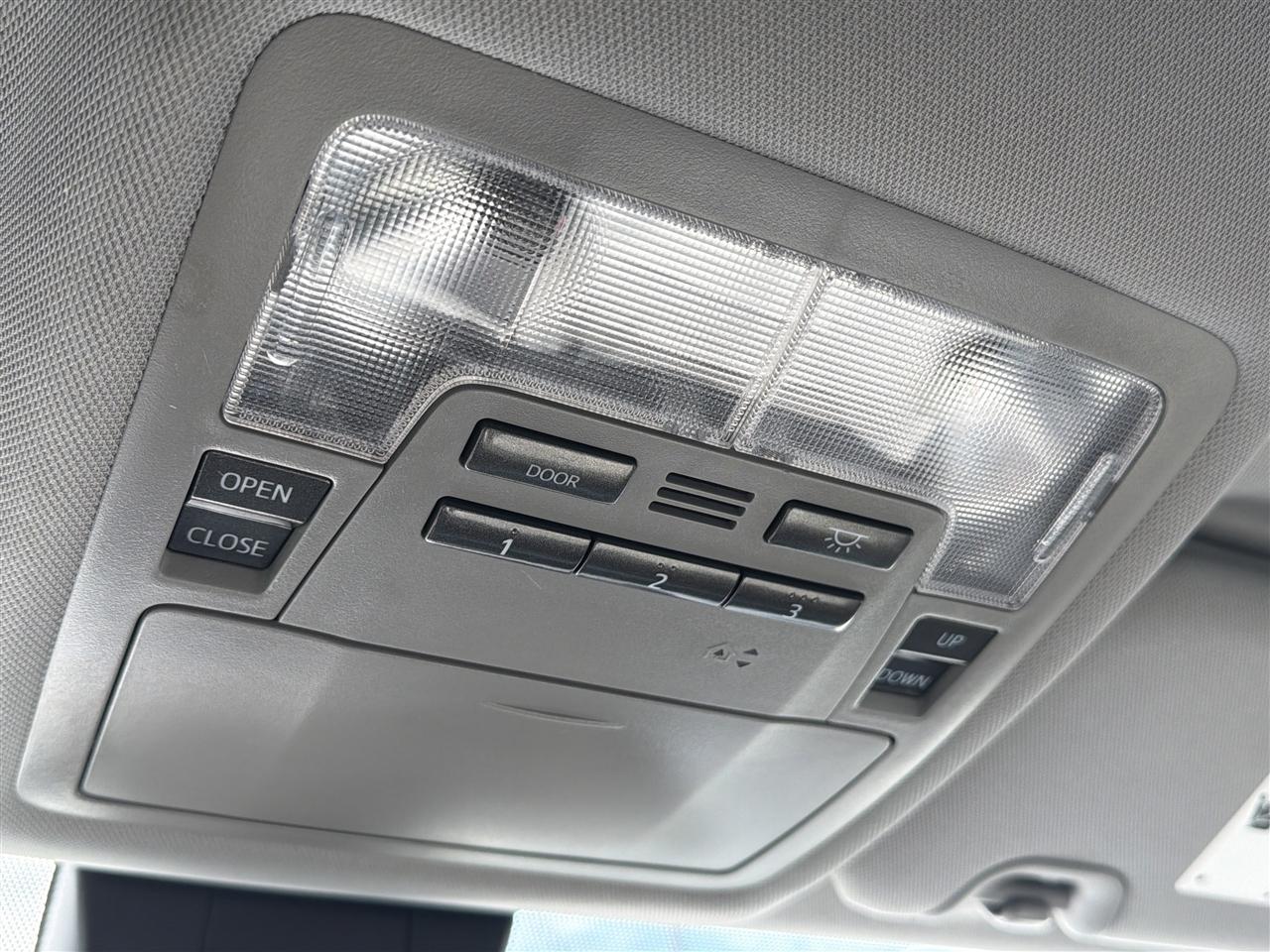 Toyota Highlander XLE AWD V6 2019