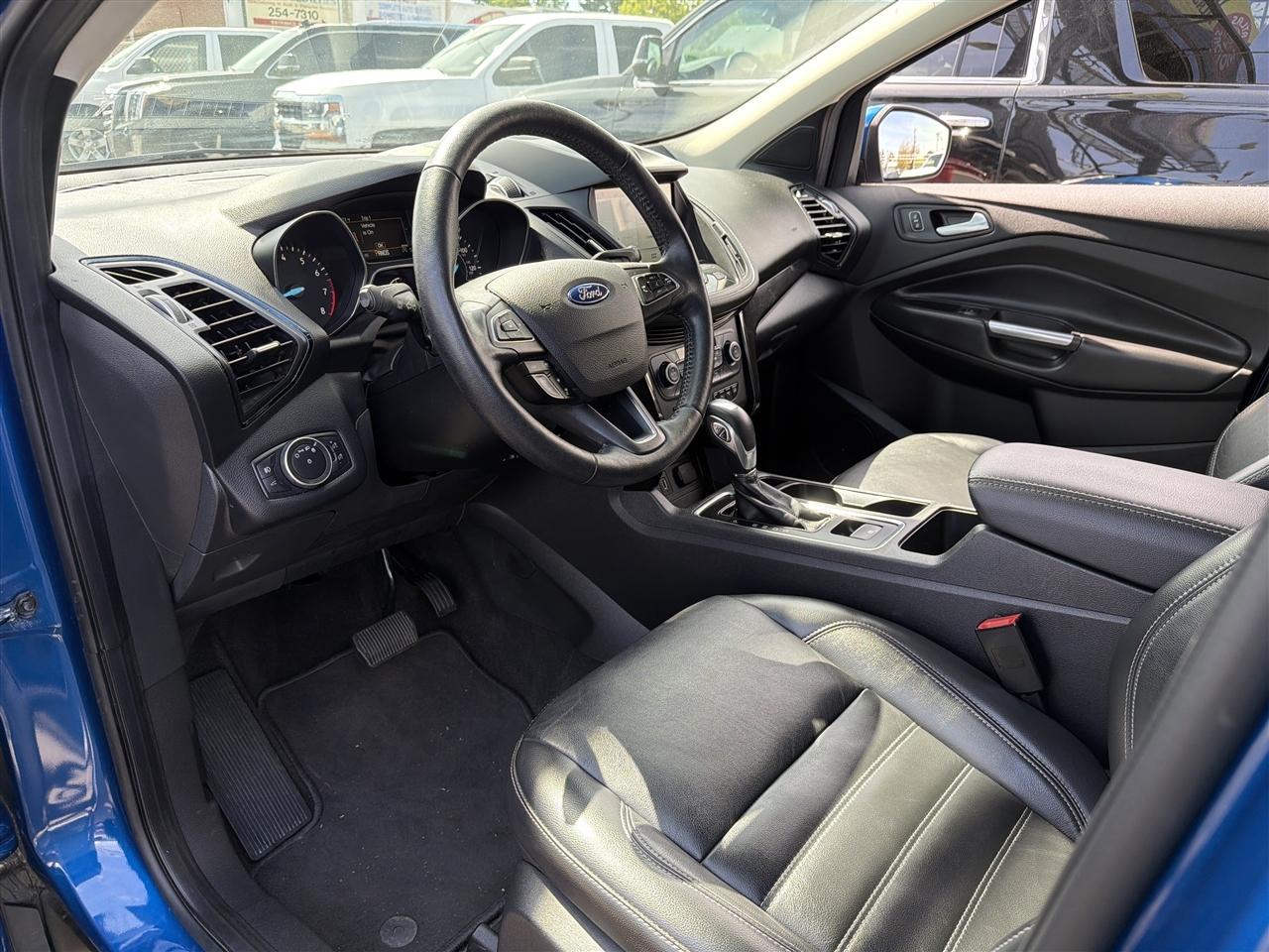 Ford Escape Titanium 4WD 2019