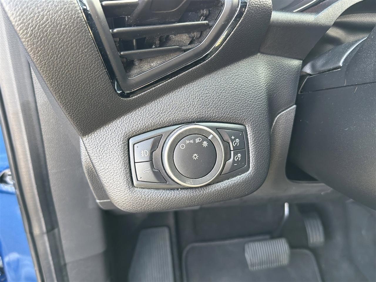 Ford Escape Titanium 4WD 2019