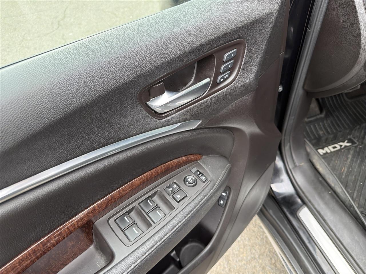 Acura MDX SH-AWD 9-Spd AT 2018