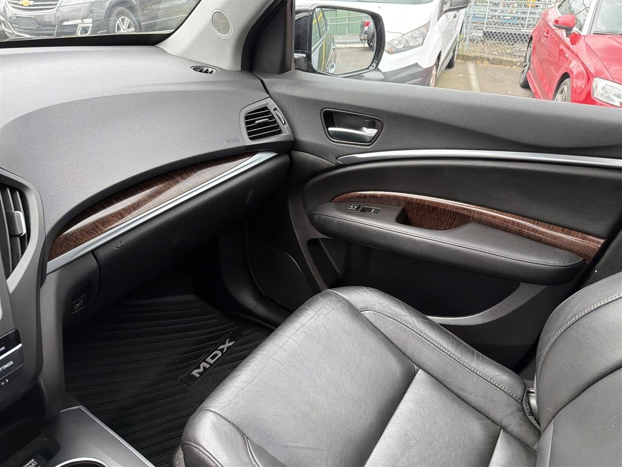 Acura MDX SH-AWD 9-Spd AT 2018