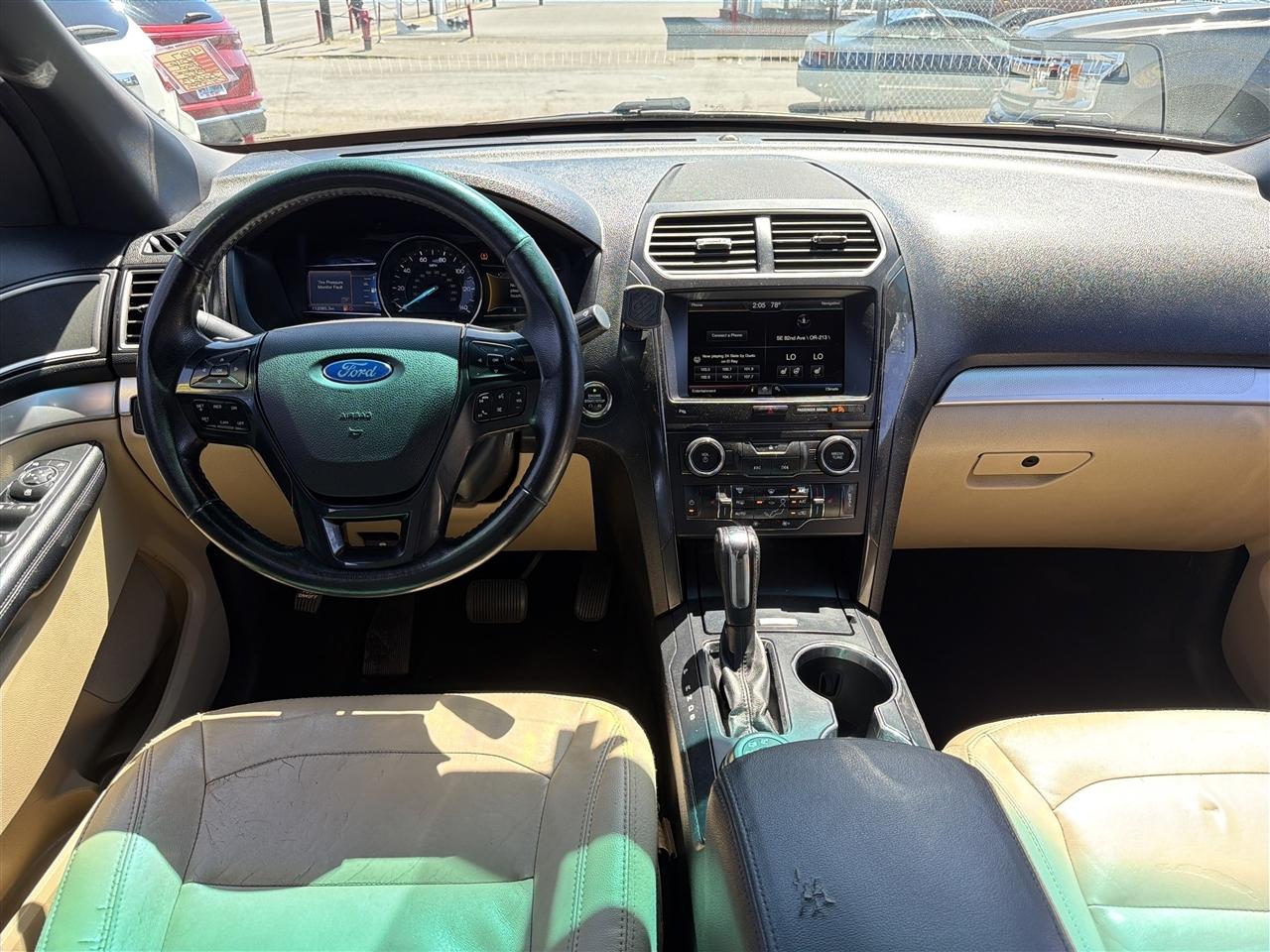 Ford Explorer XLT 4WD 2016