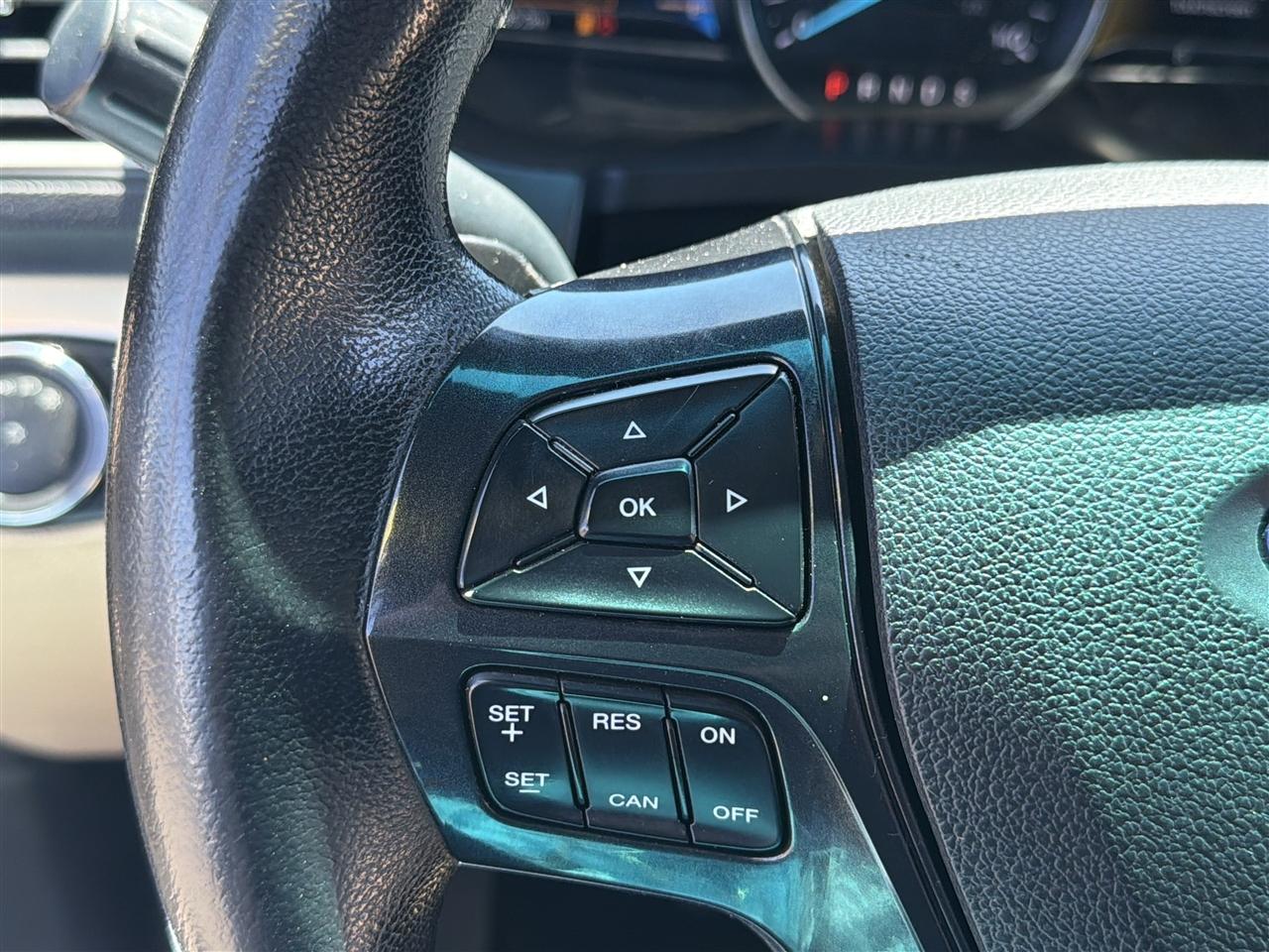 Ford Explorer XLT 4WD 2016