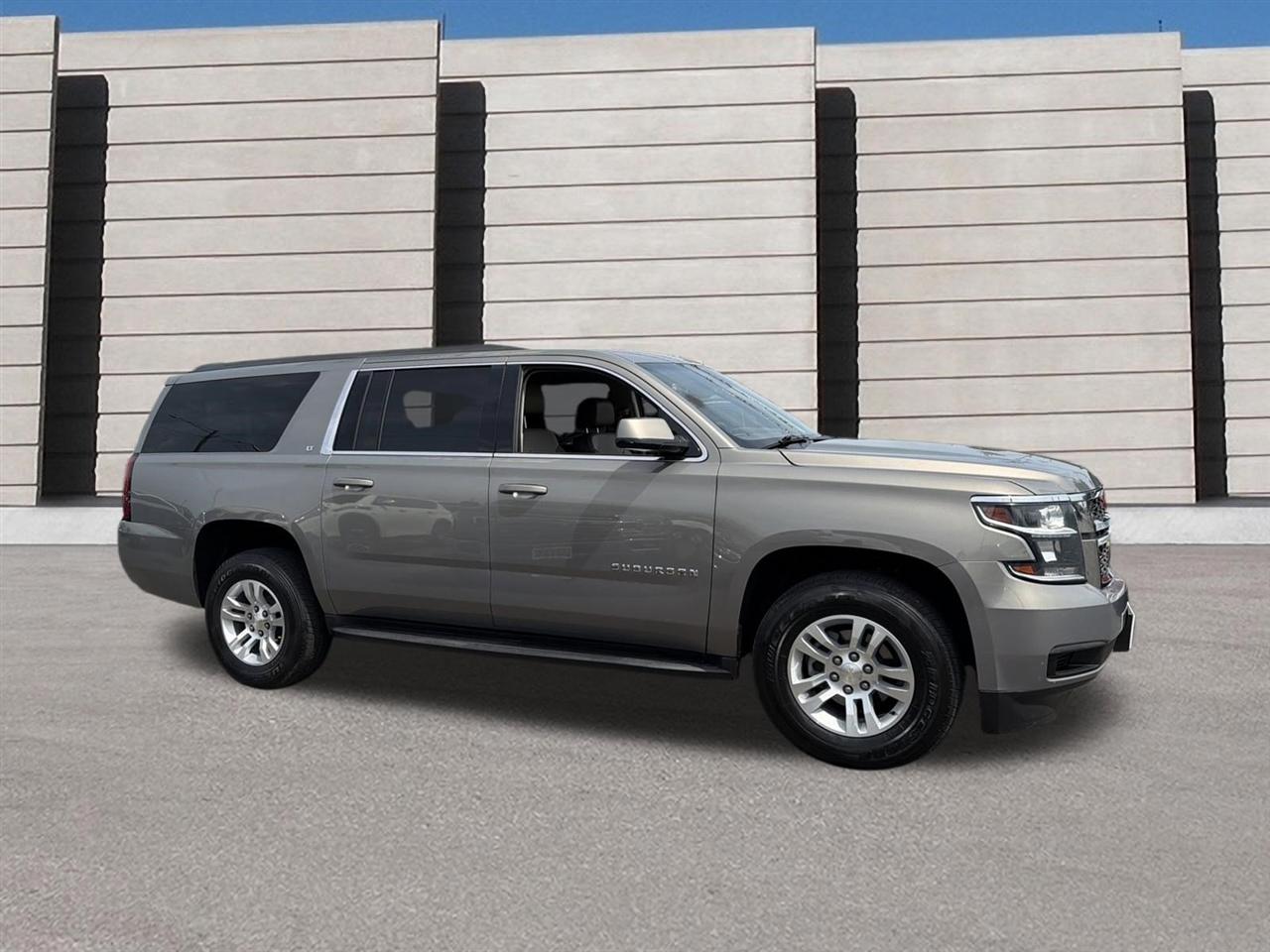 Chevrolet Suburban LT 2WD 2018