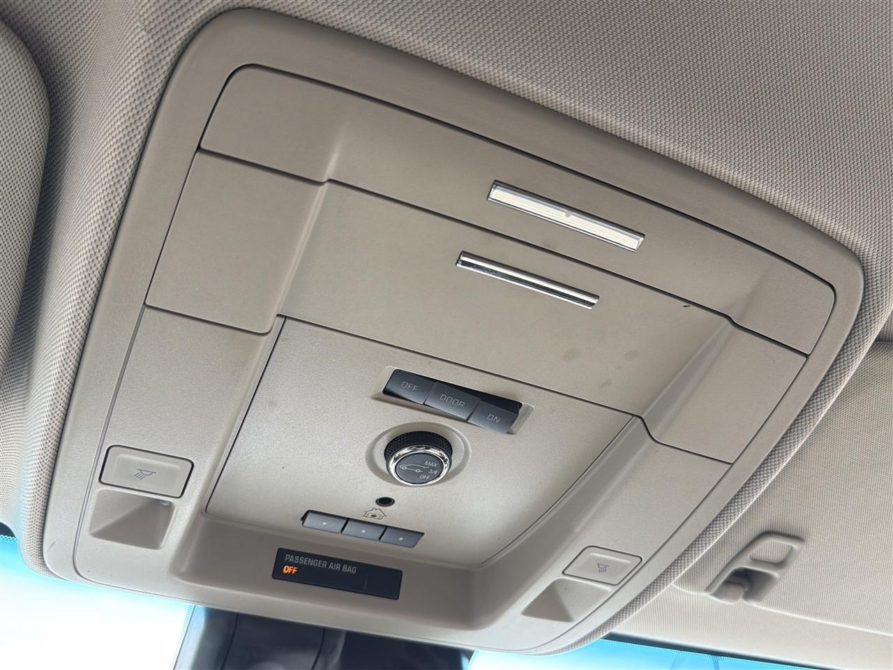 Chevrolet Suburban LT 2WD 2018