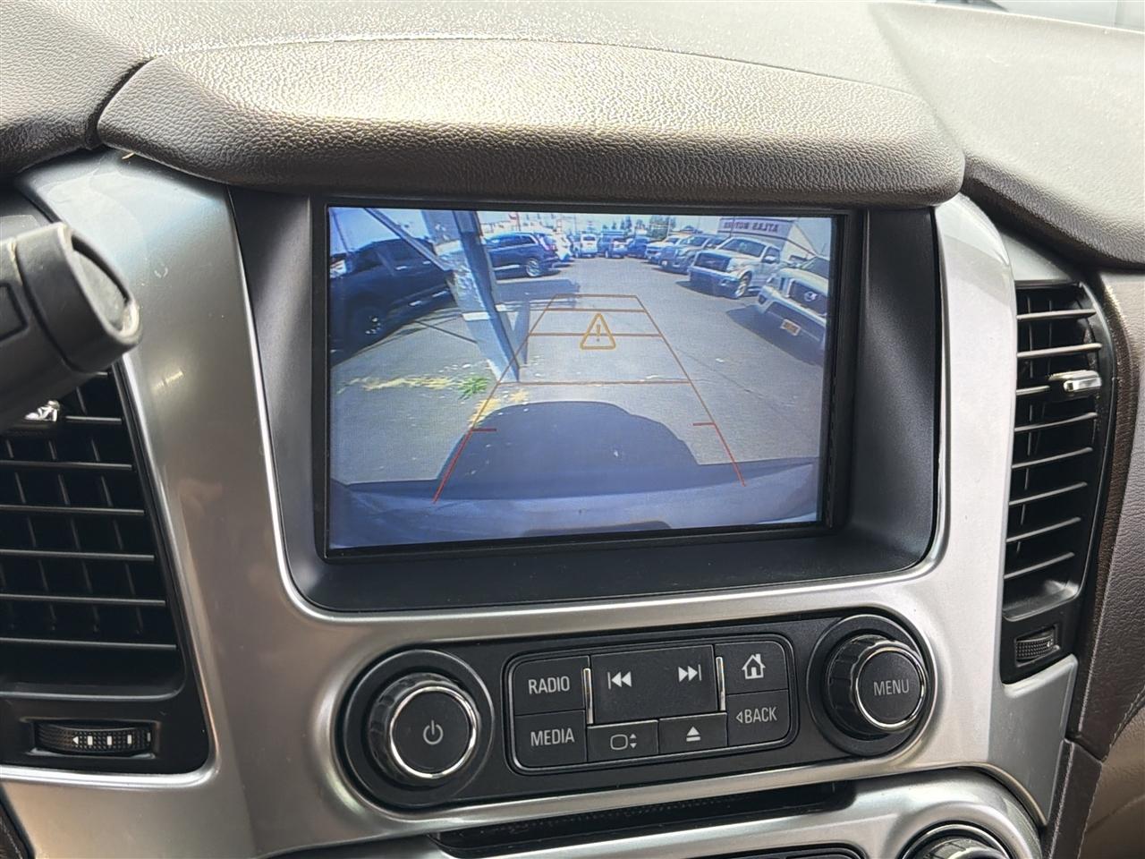 Chevrolet Suburban LT 2WD 2018