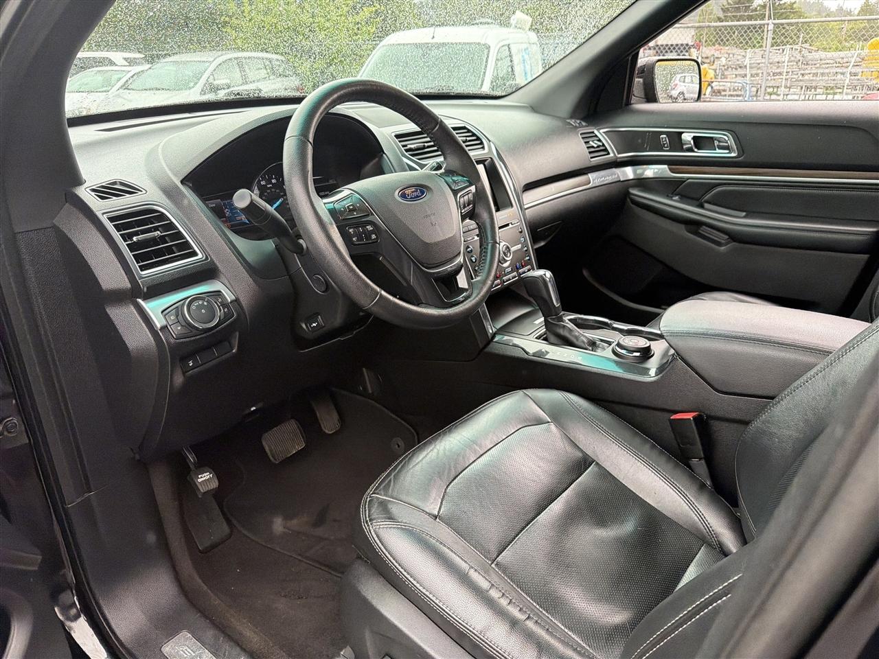 Ford Explorer Limited 4WD 2016
