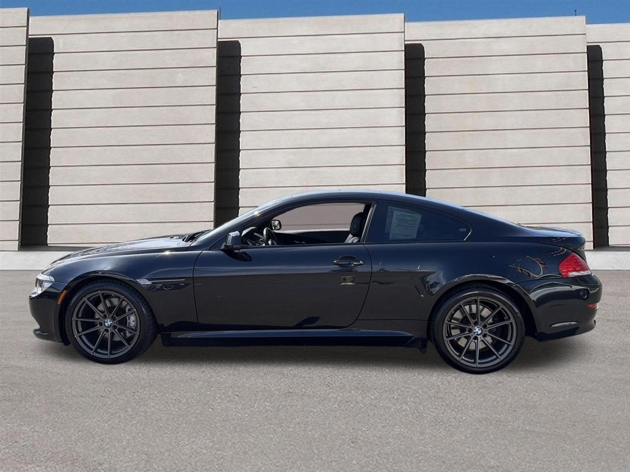 BMW 6-Series 650i Coupe 2010