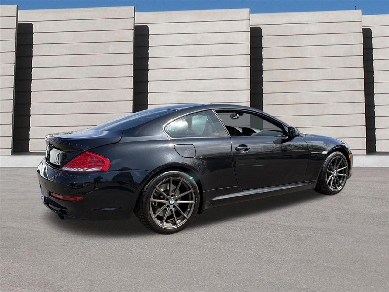 BMW 6-Series 650i Coupe 2010