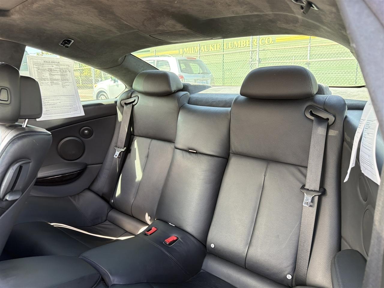 BMW 6-Series 650i Coupe 2010