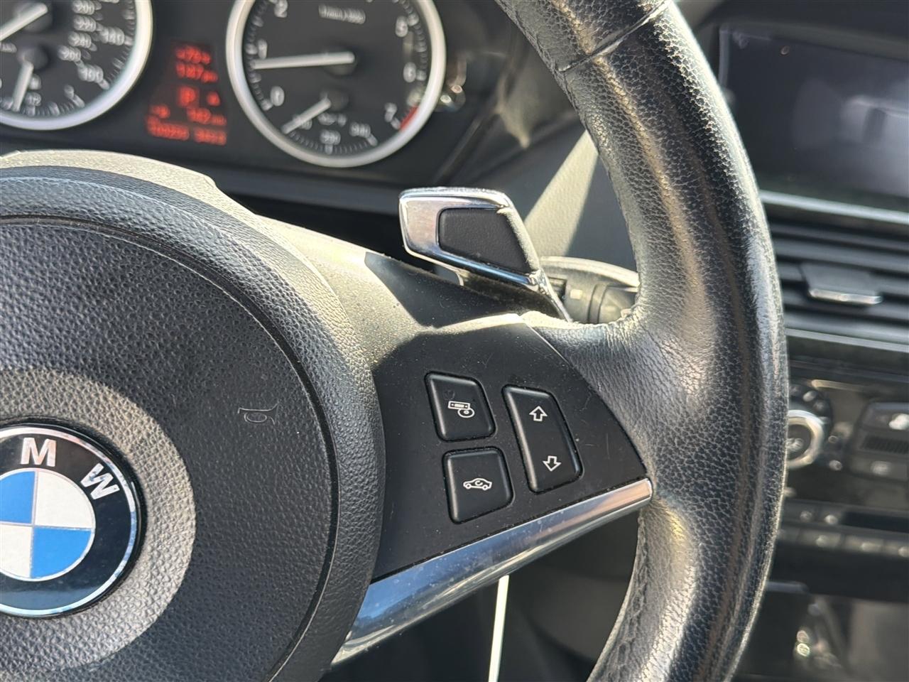 BMW 6-Series 650i Coupe 2010