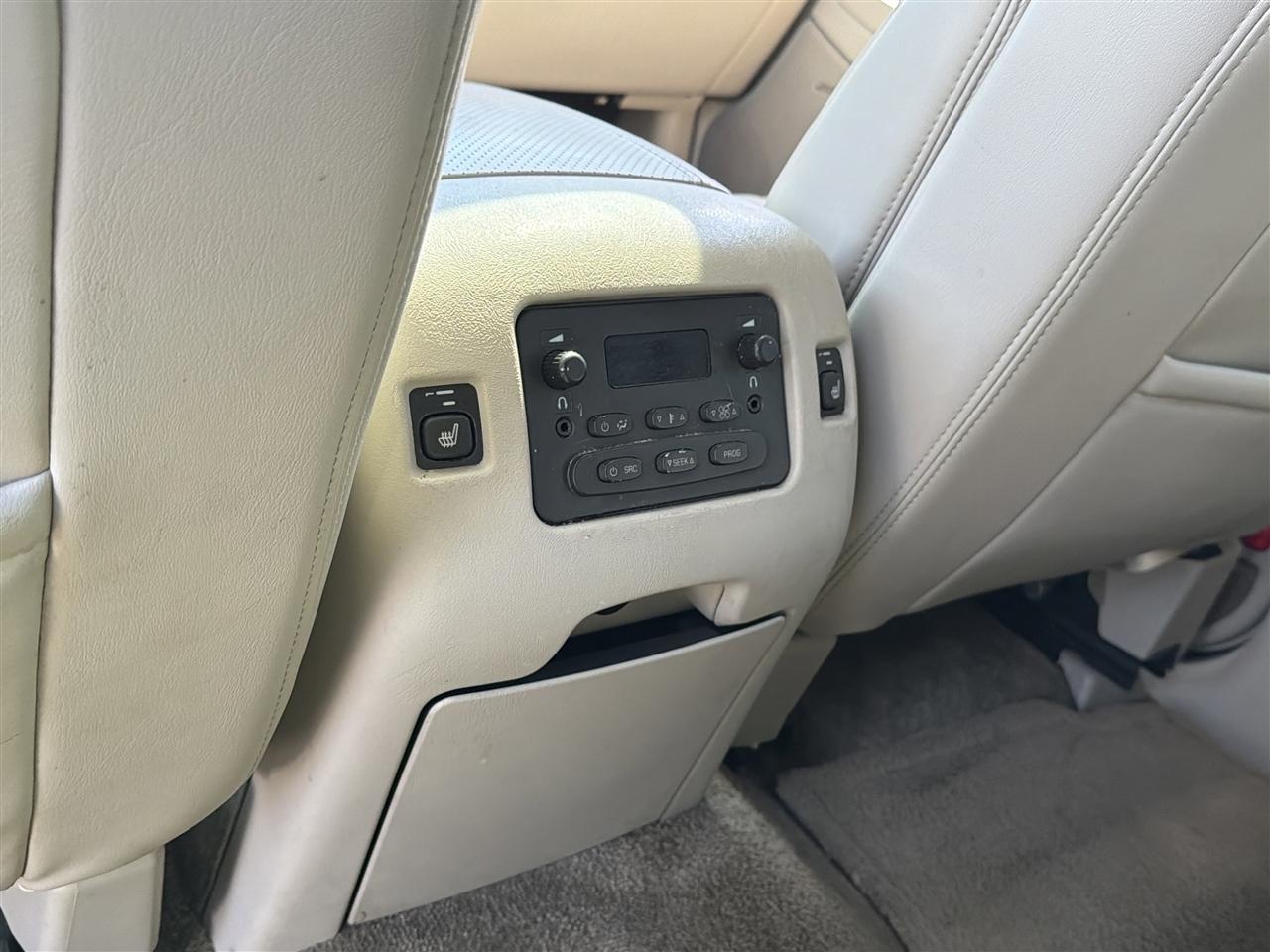 Cadillac Escalade AWD 2003
