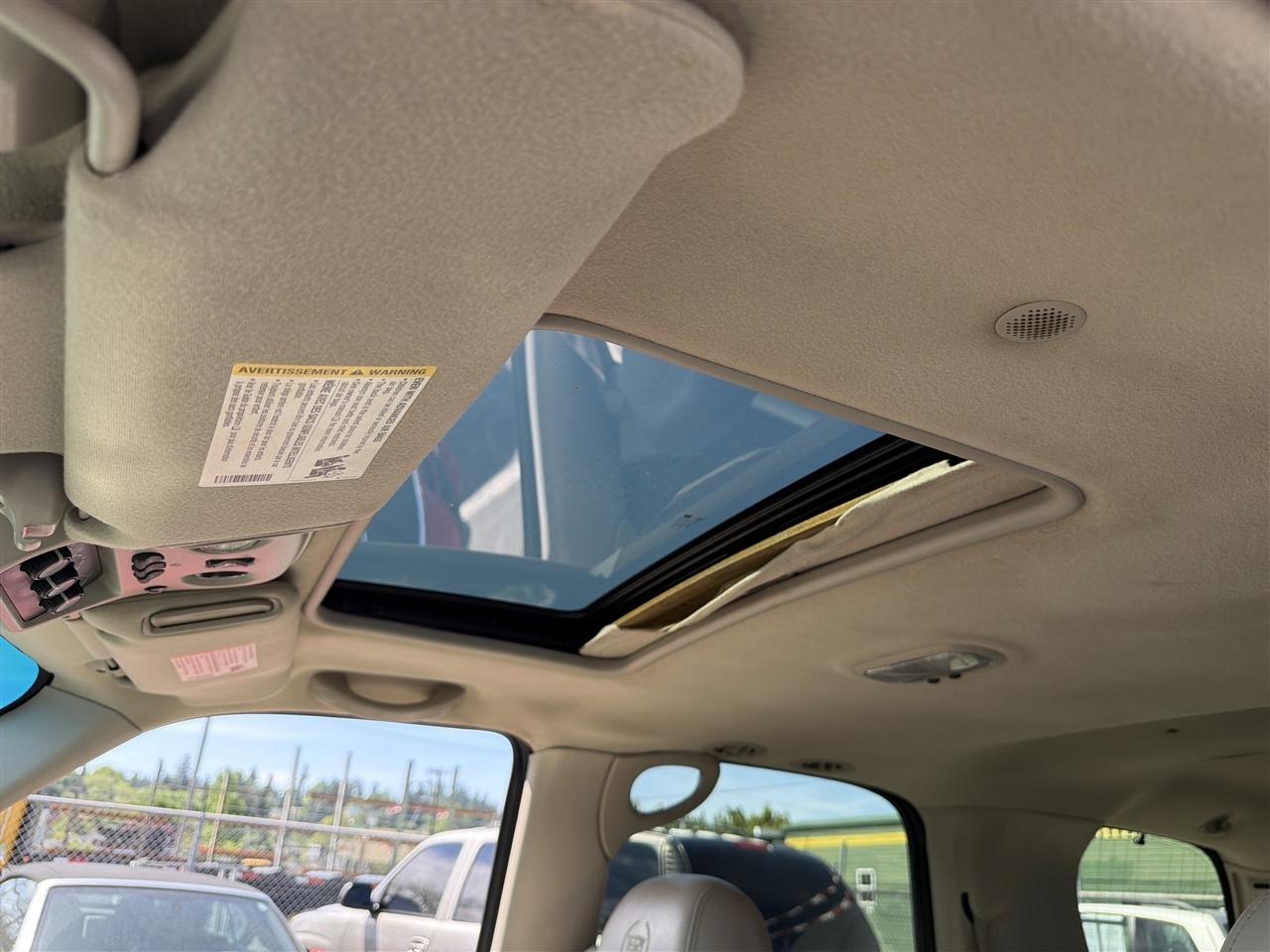 Cadillac Escalade AWD 2003