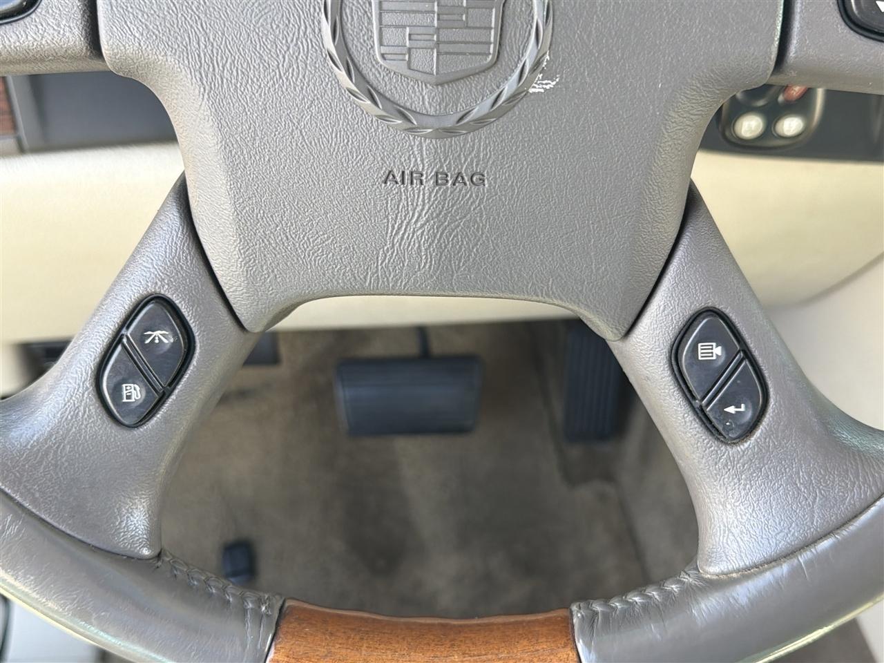 Cadillac Escalade AWD 2003