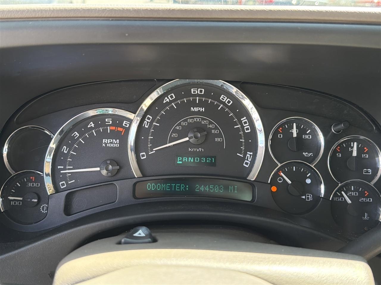 Cadillac Escalade AWD 2003