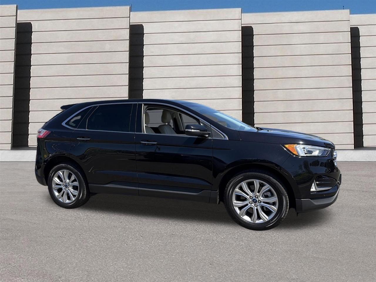 Ford Edge Titanium AWD 2021