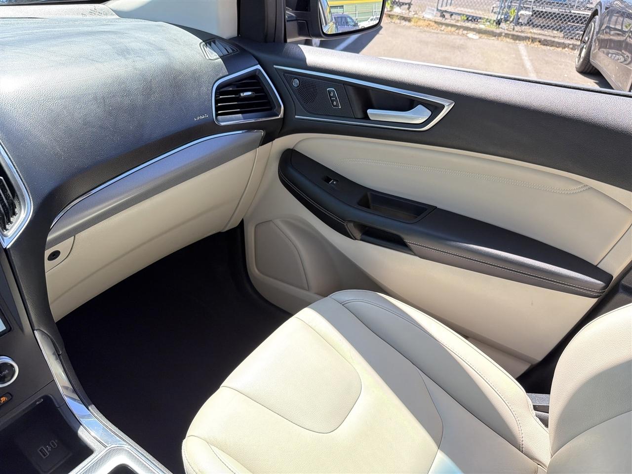 Ford Edge Titanium AWD 2021