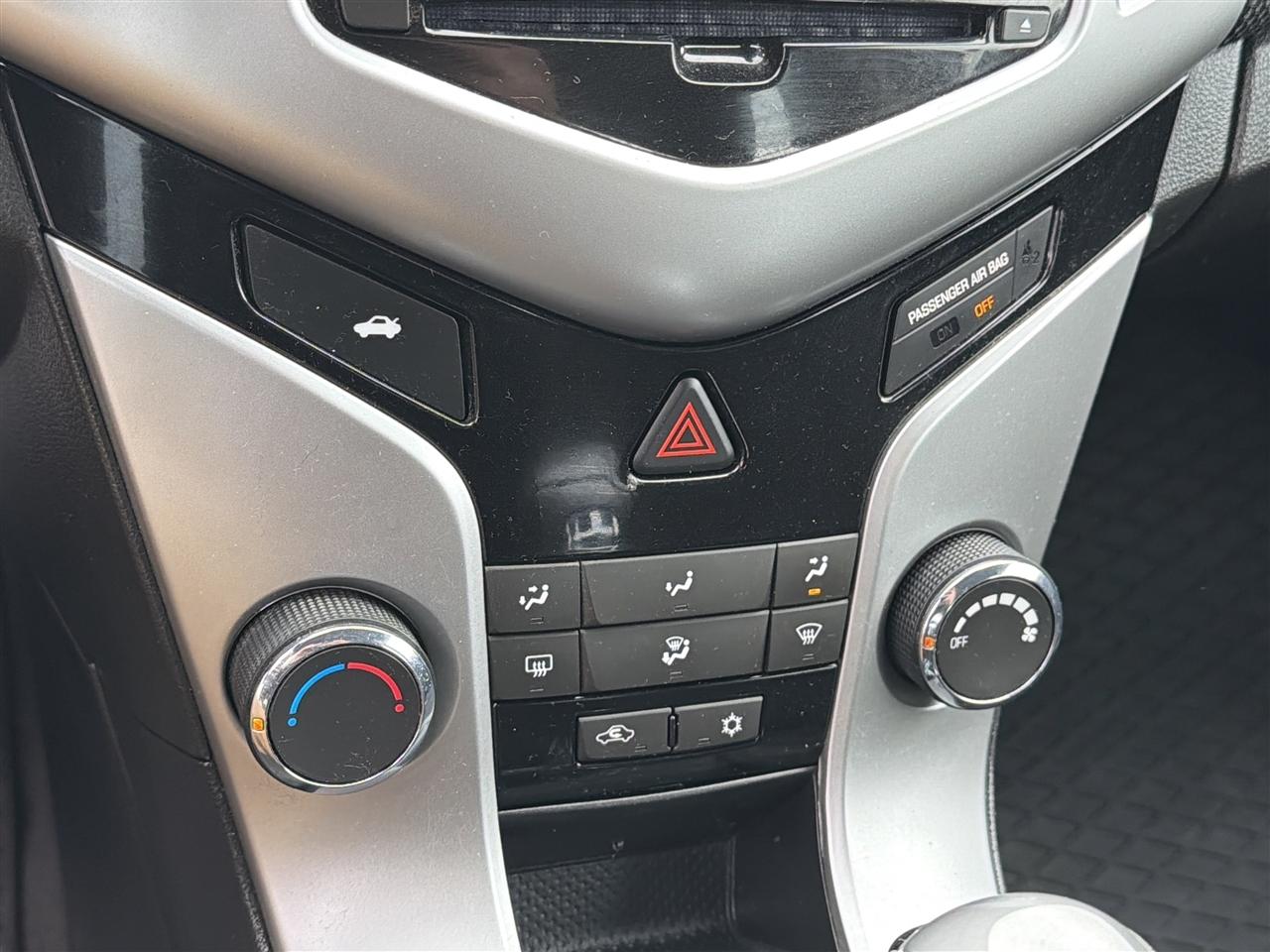 Chevrolet Cruze  2015