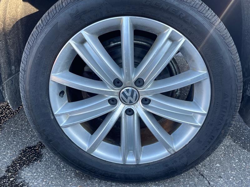 Volkswagen Tiguan SE 4Motion 2014