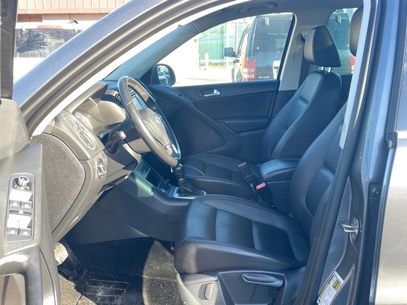 Volkswagen Tiguan SE 4Motion 2014