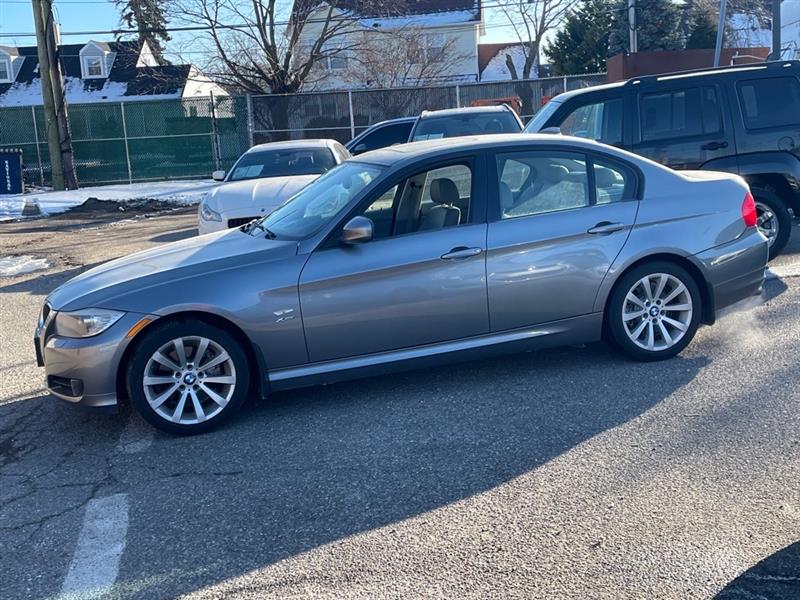 BMW 3-Series 328i xDrive SA 2011 BMW 3-Series 328i xDrive SA 2011