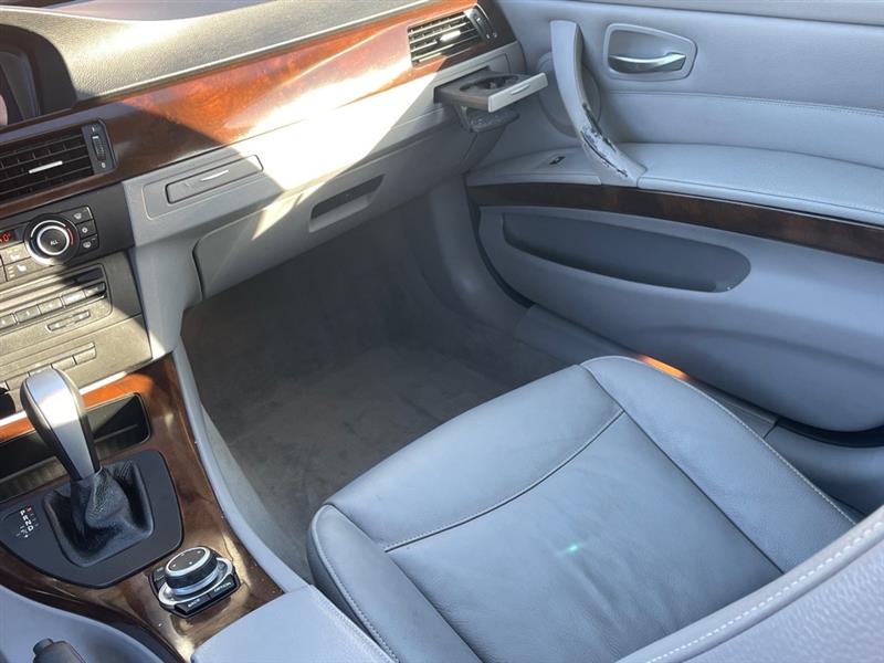 BMW 3-Series 328i xDrive SA 2011 BMW 3-Series 328i xDrive SA 2011