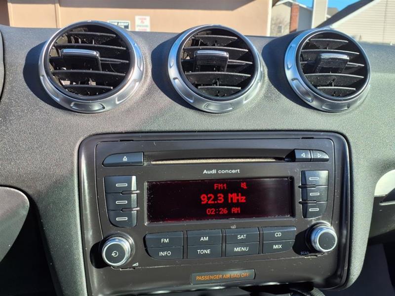 Audi TT 2.0T Roadster with S tronic 2009