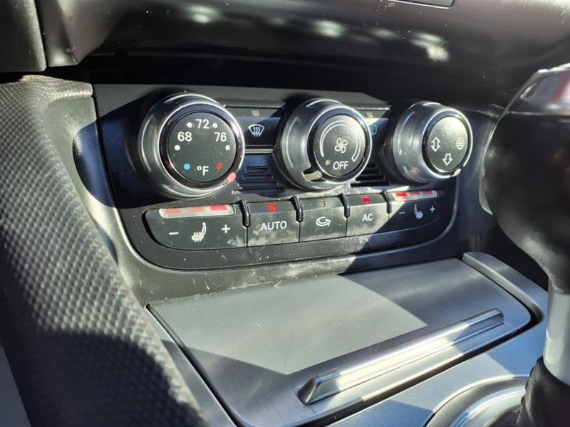 Audi TT 2.0T Roadster with S tronic 2009