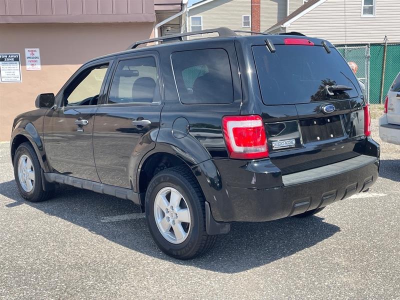 Ford Escape XLT FWD V6 2009 Ford Escape XLT FWD V6 2009