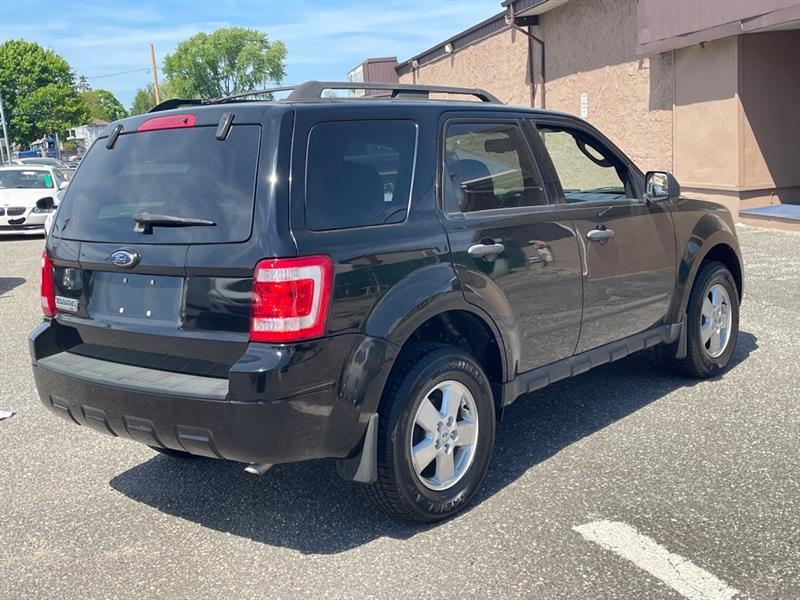 Ford Escape XLT FWD V6 2009 Ford Escape XLT FWD V6 2009
