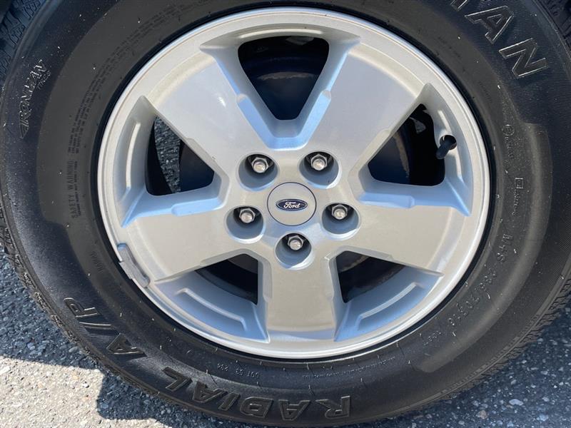 Ford Escape XLT FWD V6 2009 Ford Escape XLT FWD V6 2009