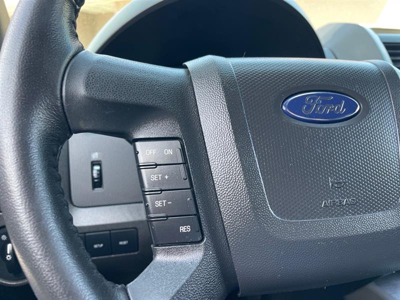 Ford Escape XLT FWD V6 2009 Ford Escape XLT FWD V6 2009