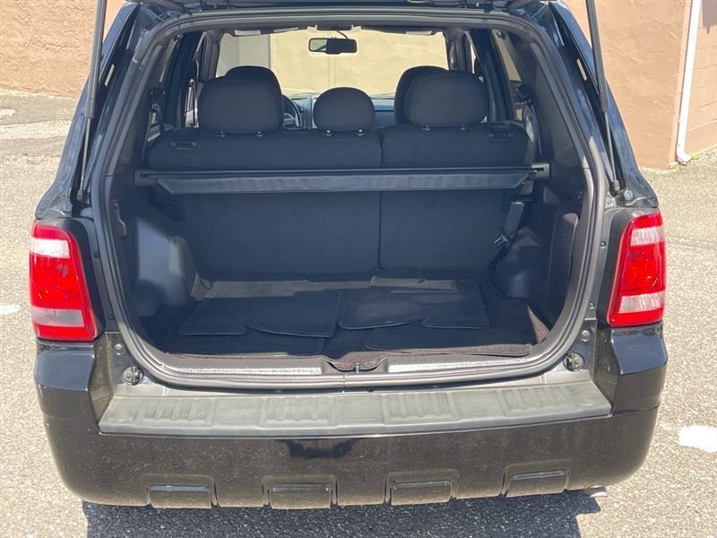 Ford Escape XLT FWD V6 2009