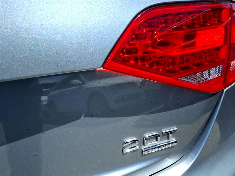 Audi A4 2.0T Sedan quattro Tiptronic 2011