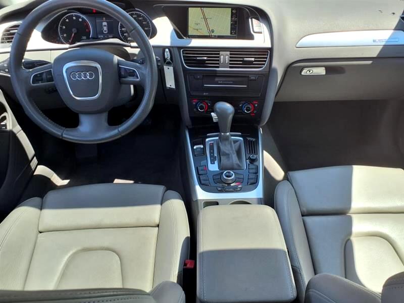Audi A4 2.0T Sedan quattro Tiptronic 2011