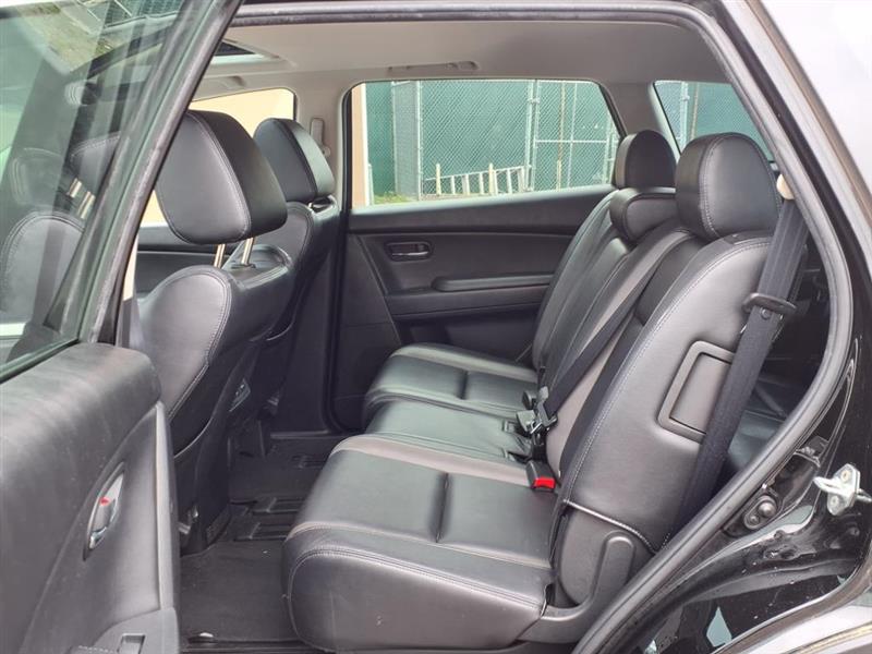 Mazda CX-9 Touring AWD 2011