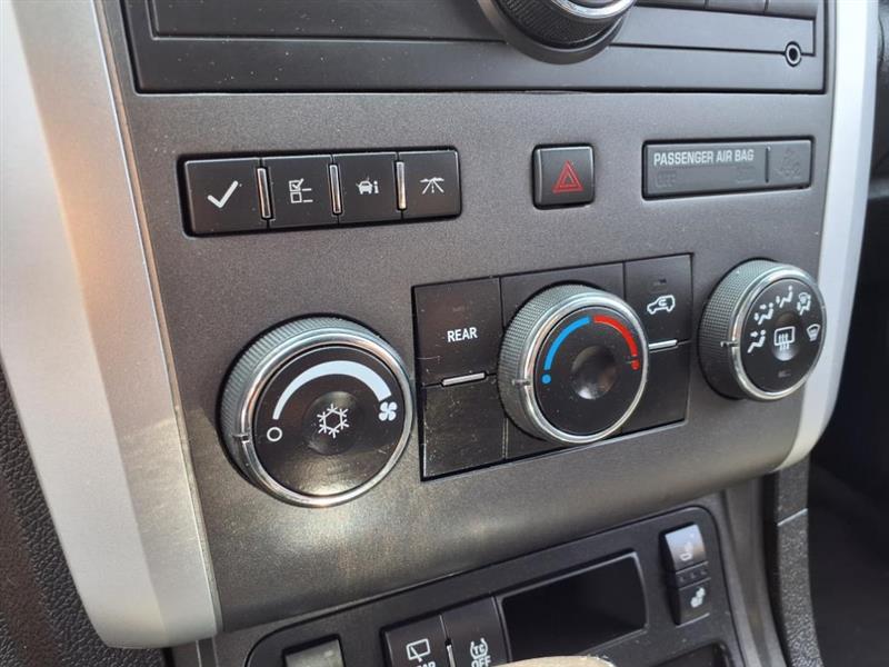 Chevrolet Traverse LT AWD 2012