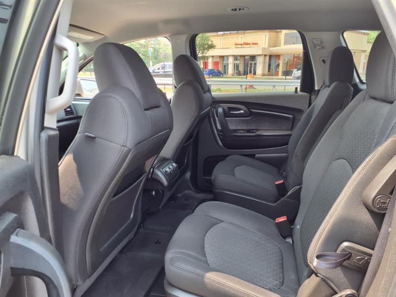 Chevrolet Traverse LT AWD 2012