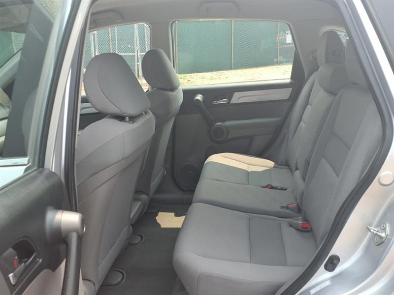 Honda CR-V LX 2WD 5-Speed AT 2010 Honda CR-V LX 2WD 5-Speed AT 2010